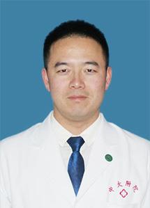 主治医师 马泉